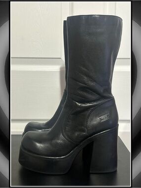 Vintage 90s Chunky Platform Boots